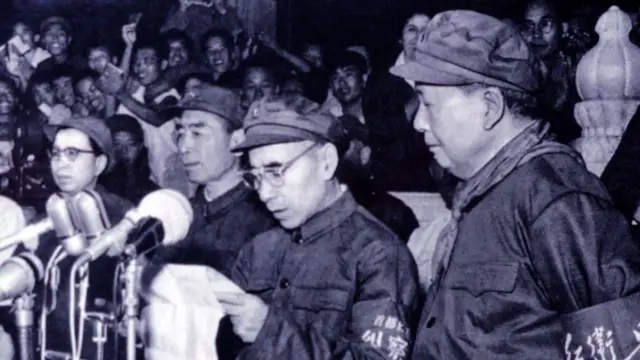 林彪死后,毛泽东再发动批判林彪和孔夫子的“批林批孔”运动。